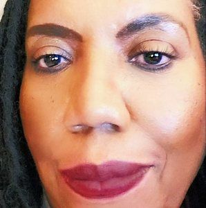 Meet your Posher, Carmen